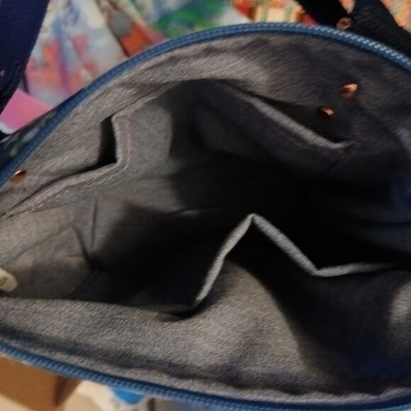 New Travel Sling Crossbody Bag Purse blue floral Roses Rose gold hardware Retro - Picture 8 of 8